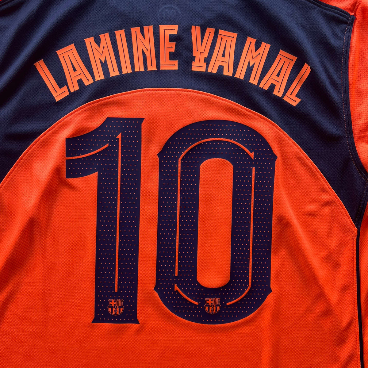 Barcelona 2025-26 Nike third Lamine Yamal *NEW* football shirt size L