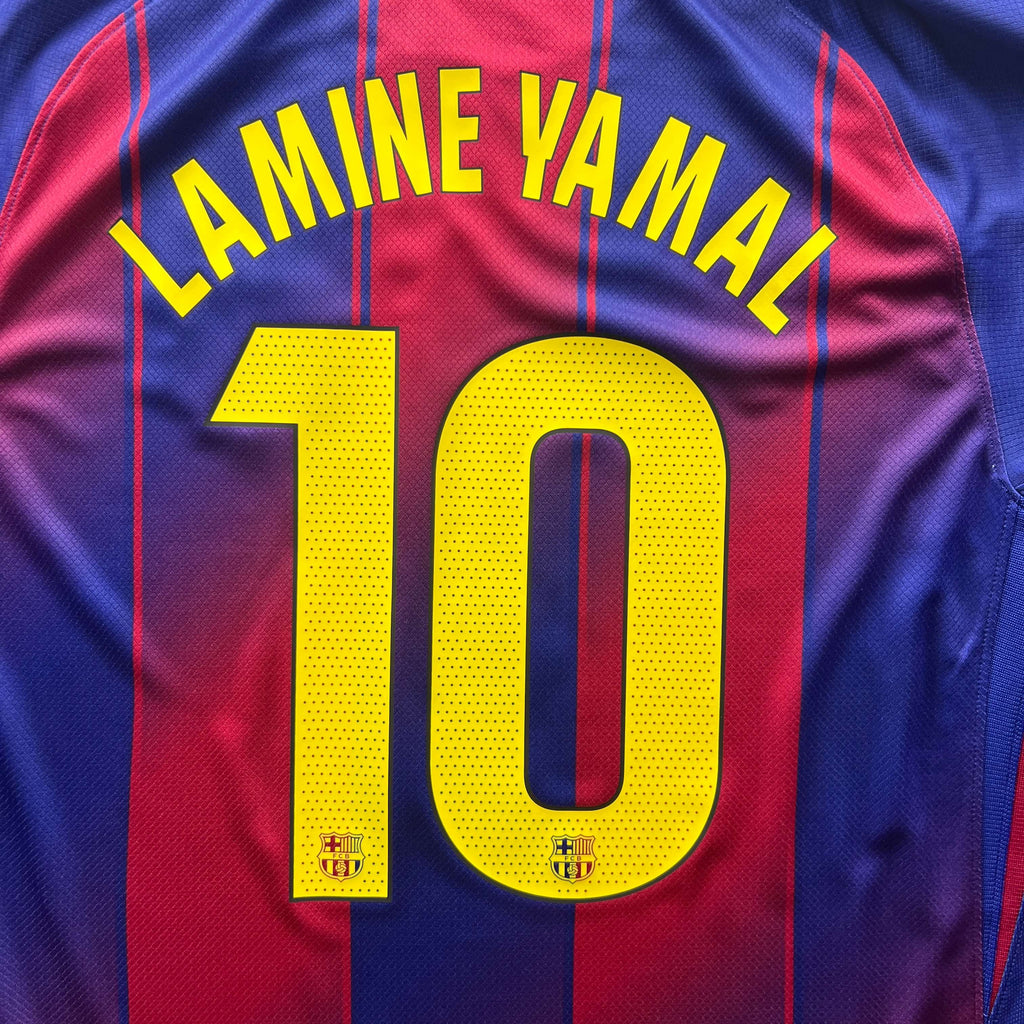 Barcelona 2025-26 Nike home Lamine Yamal *NEW* football shirt size L