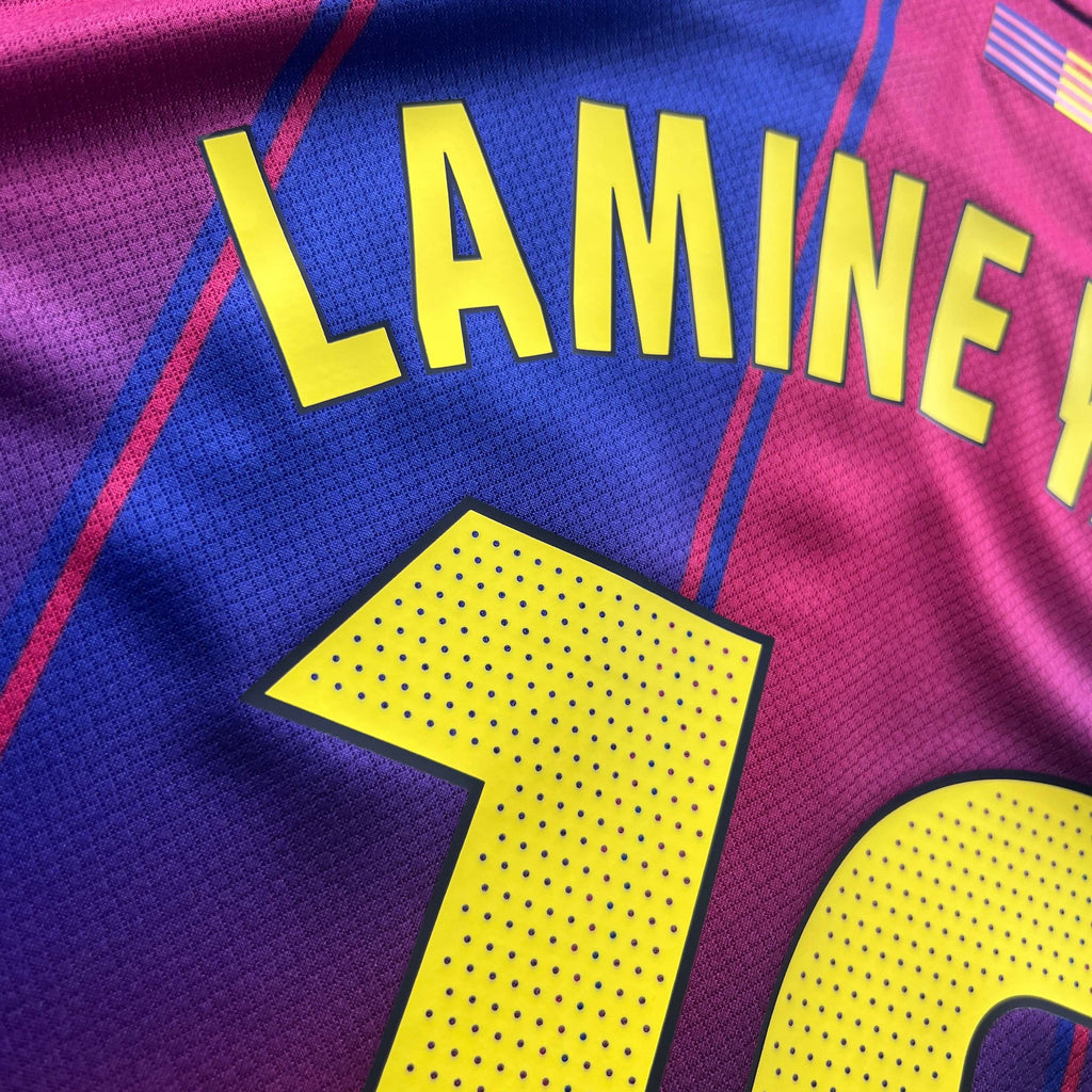 Barcelona 2025-26 Nike home Lamine Yamal *NEW* football shirt size L