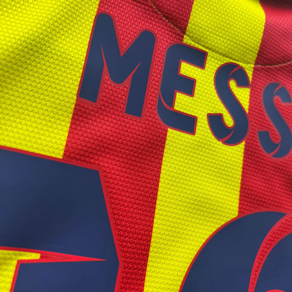 Barcelona 2013-14 Nike away Lionel Messi football shirt size M
