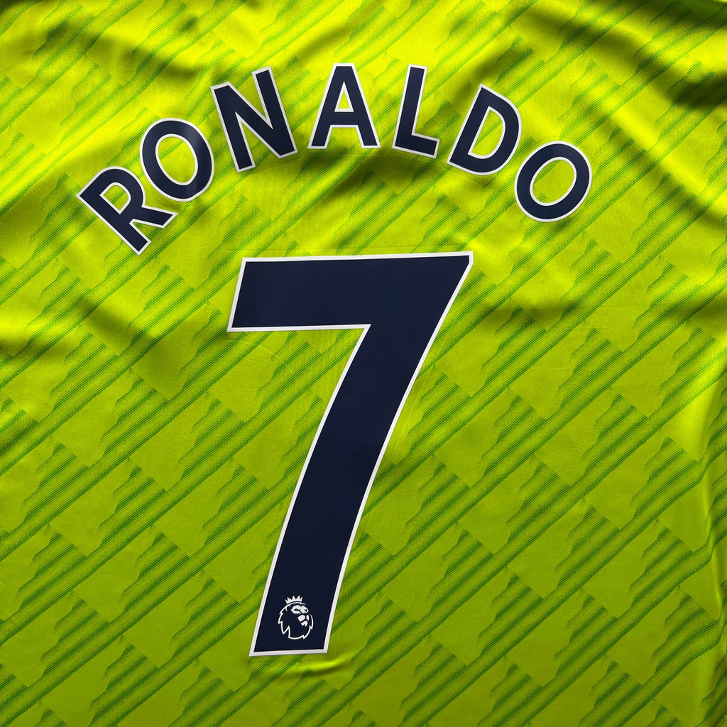 Manchester United 2022-23 Adidas third Cristiano Ronaldo football shirt size XL
