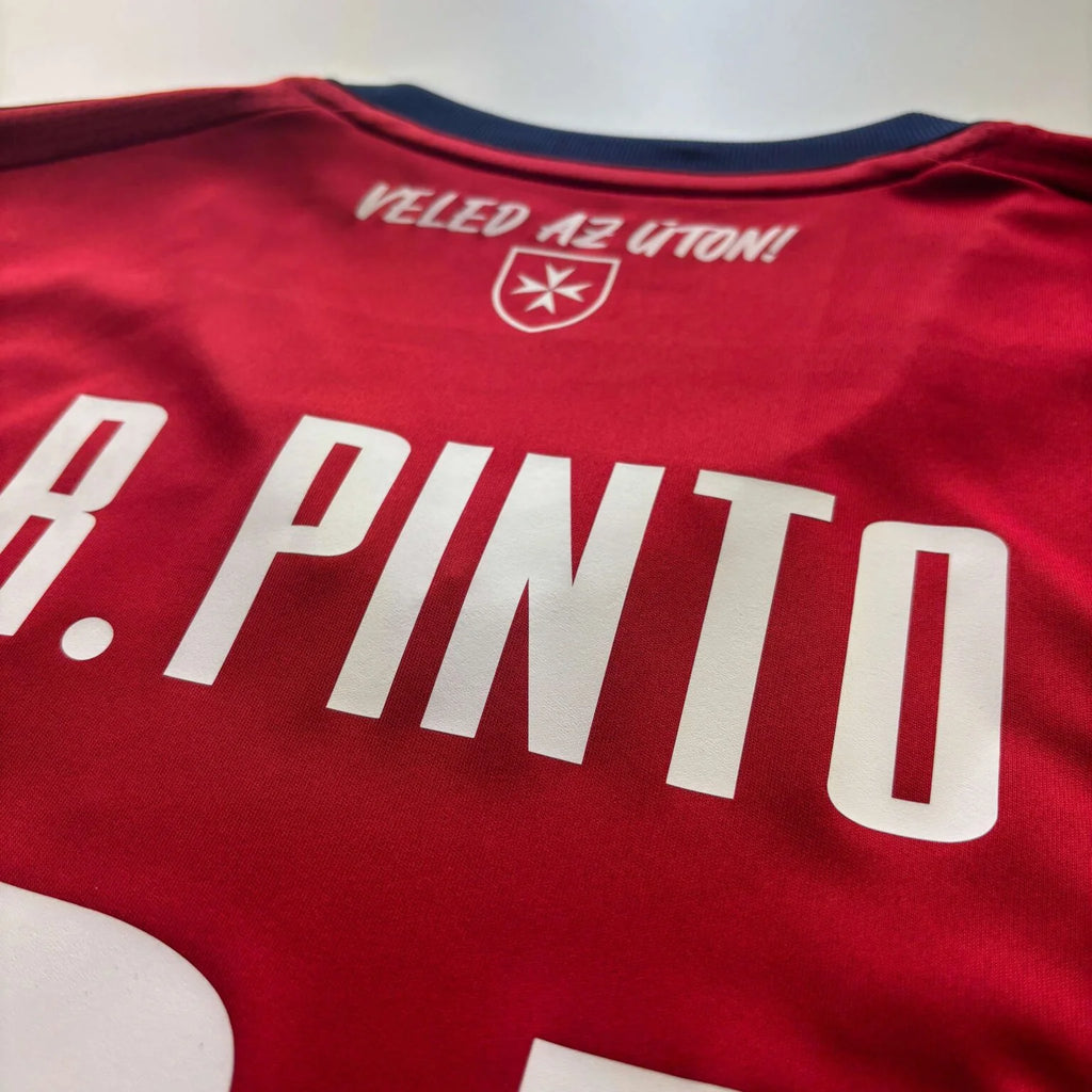 Mol Fehérvár 2021-22 Adidas home Rúben Pinto football shirt size S