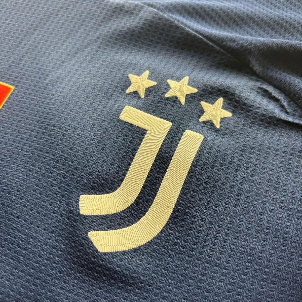 Juventus 2020-21 Adidas vendég Weston McKennie foci mez 7-es
