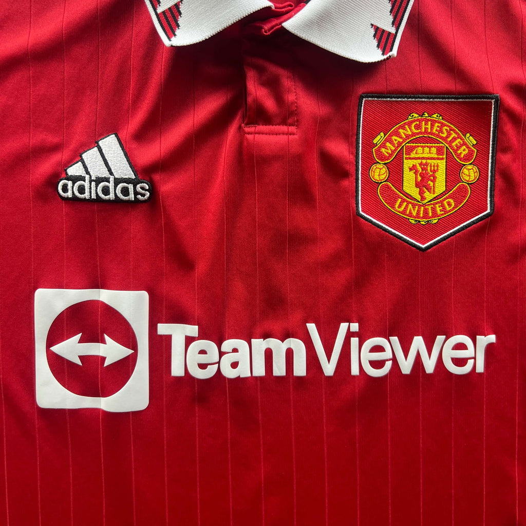 Manchester United 2022-23 Adidas home Cristiano Ronaldo football shirt size M
