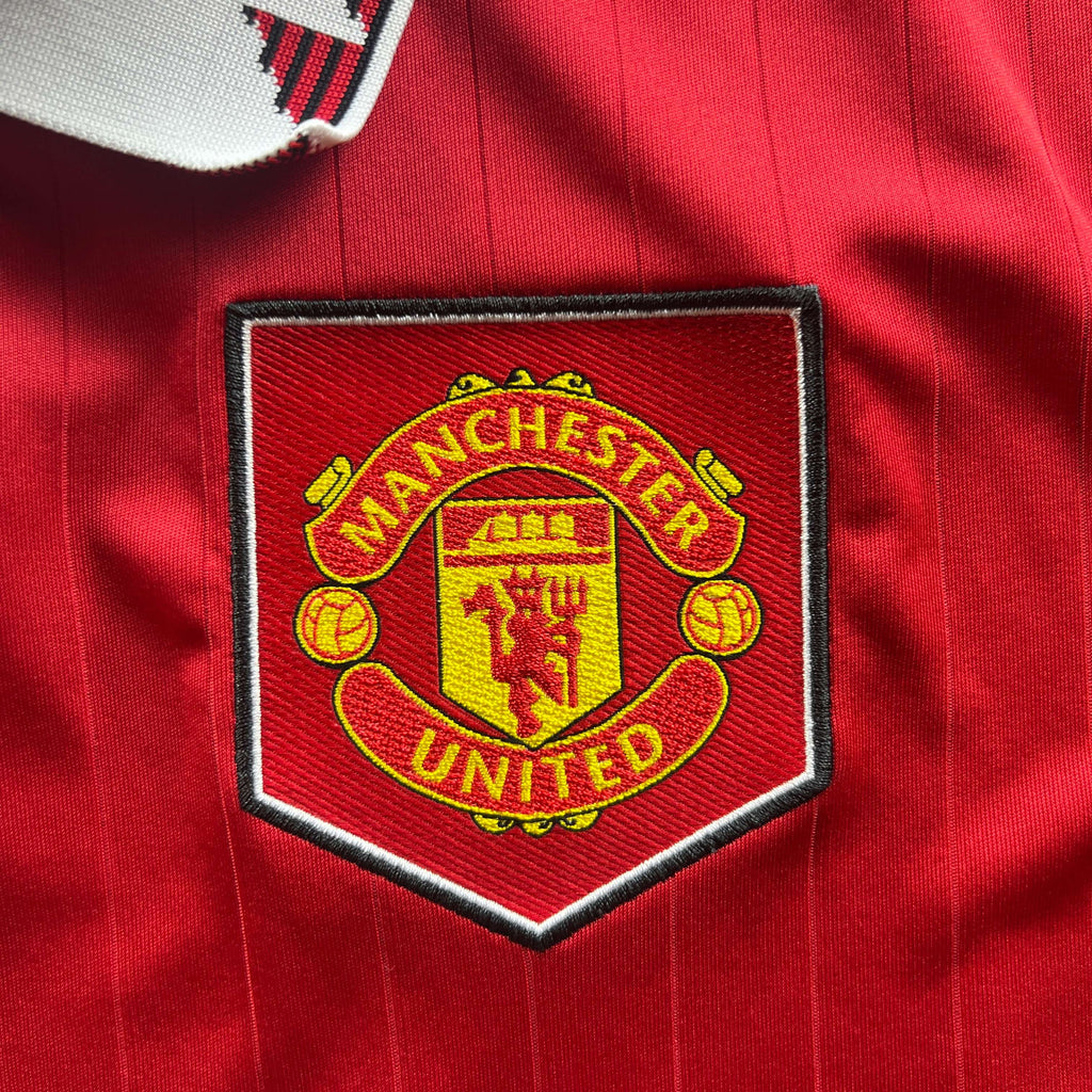 Manchester United 2022-23 Adidas home Cristiano Ronaldo football shirt size M