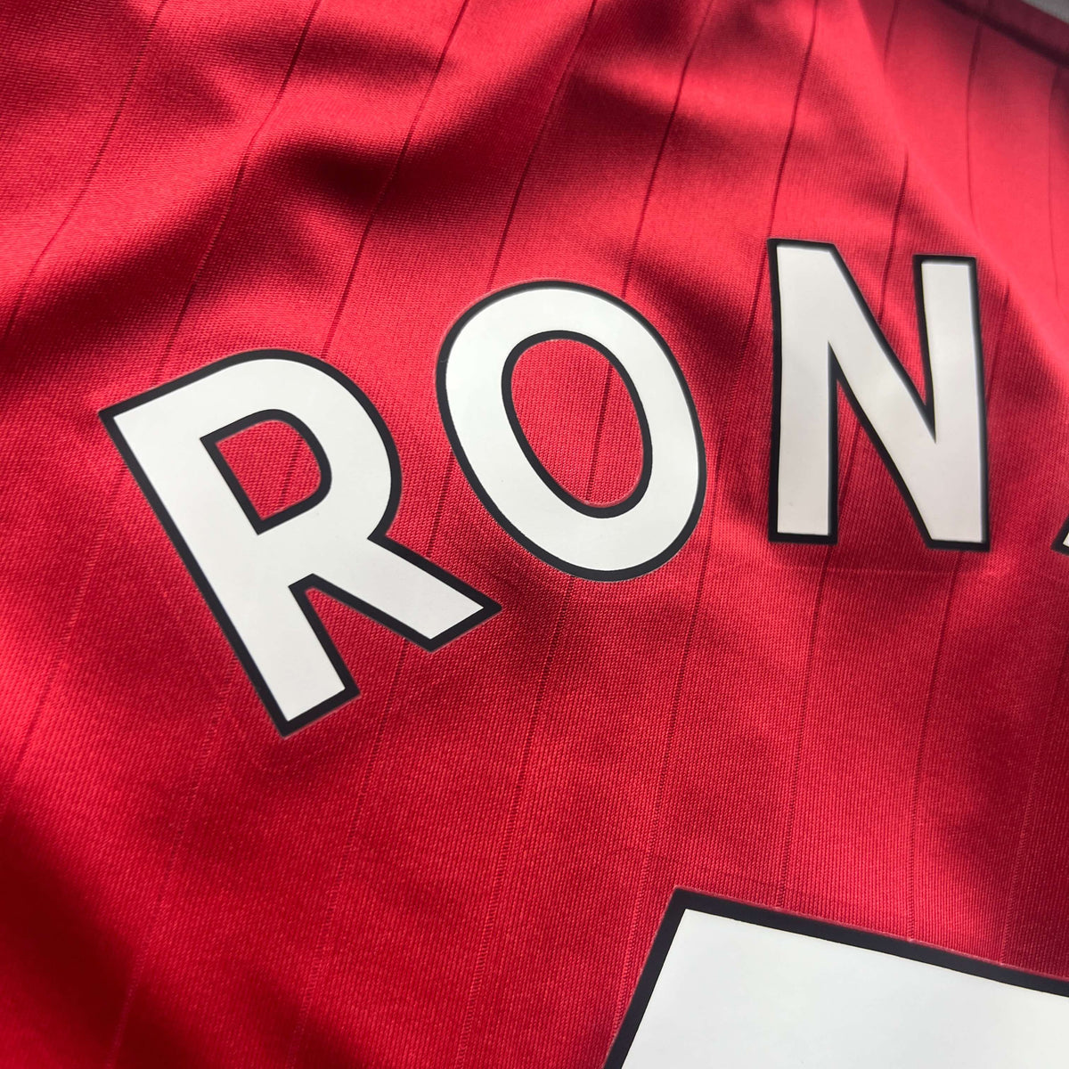 Manchester United 2022-23 Adidas home Cristiano Ronaldo football shirt size M