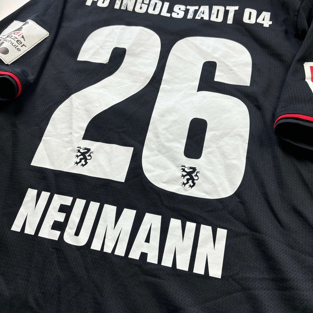 Ingolstadt 2017-18 Adidas third Phil Neumann football shirt size L