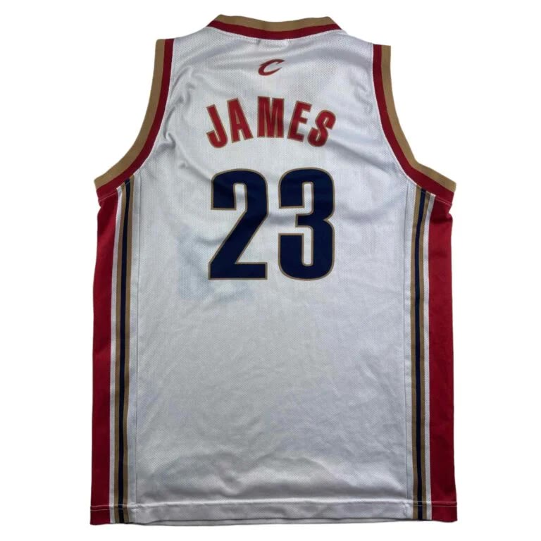 Cleveland Caveliers LeBron James Champion EU NBA jersey size M