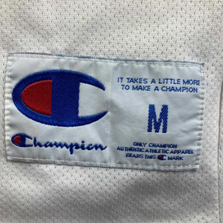 Cleveland Caveliers LeBron James Champion EU NBA jersey size M