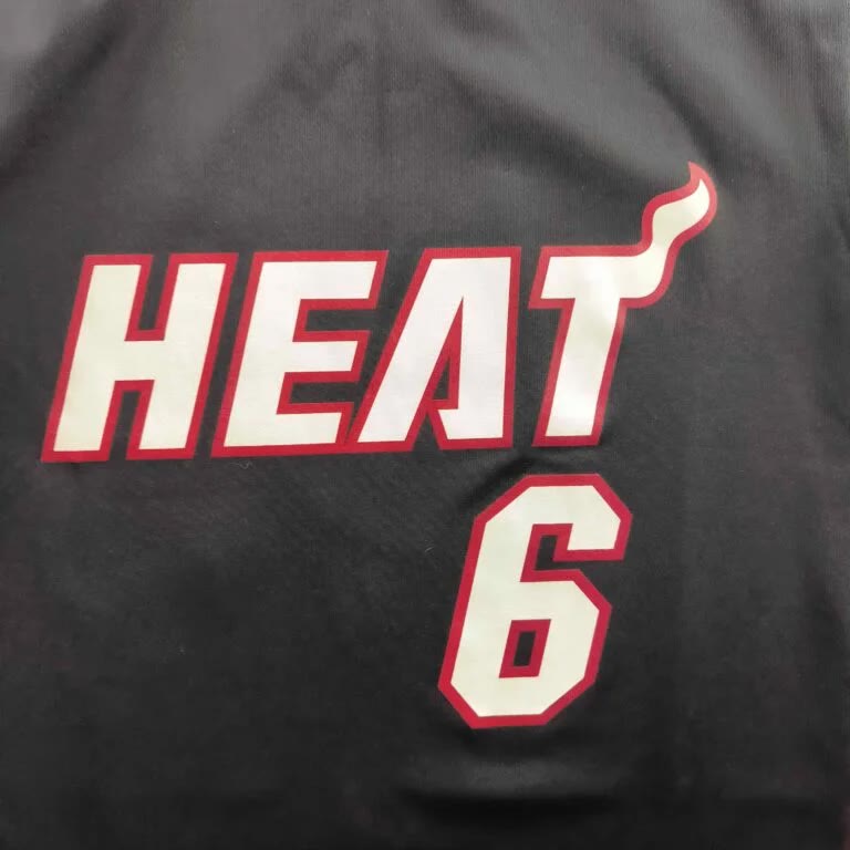 Miami Heat LeBron James Adidas NBA mez S