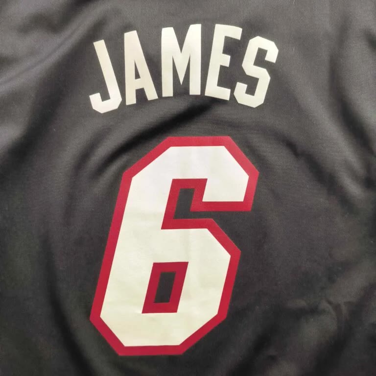 Miami Heat LeBron James Adidas NBA mez S