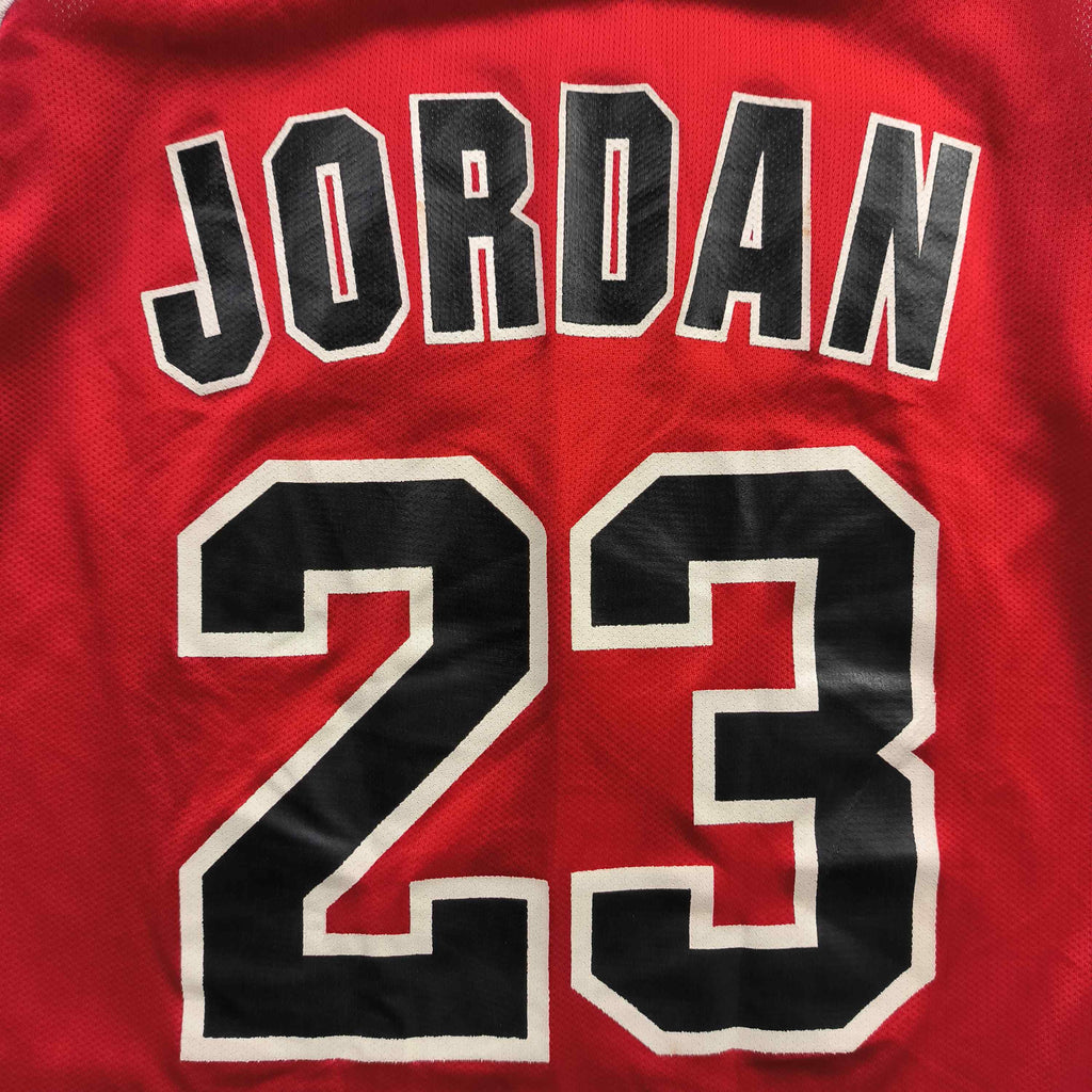 Chicago Bulls Michael Jordan Champion NBA jersey size 36