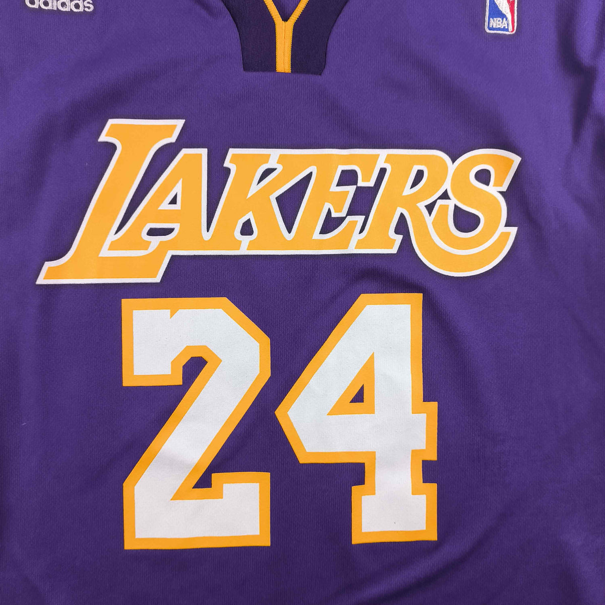 Los Angeles Lakers Kobe Bryant Adidas NBA jersey size S