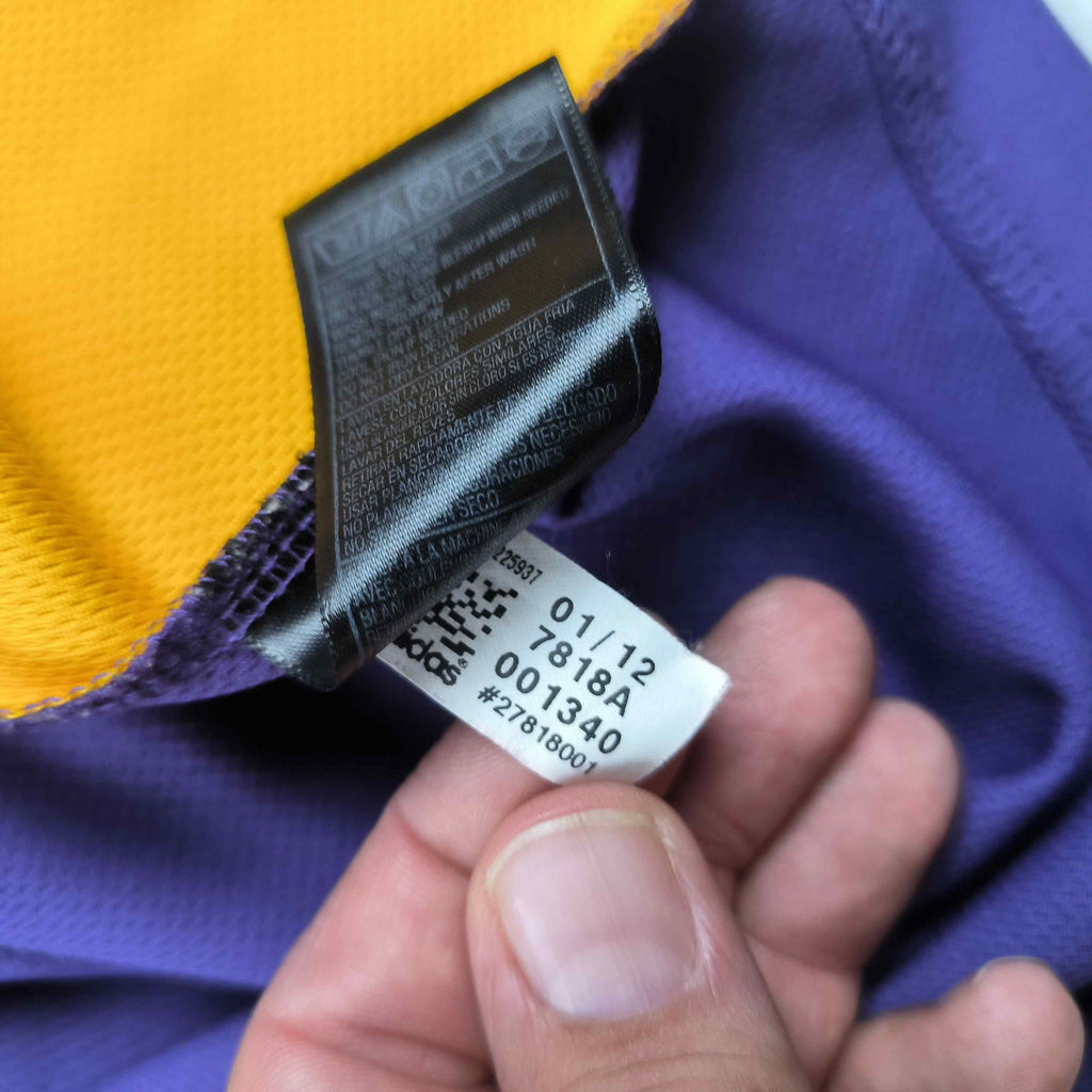 Los Angeles Lakers Kobe Bryant Adidas NBA jersey size S