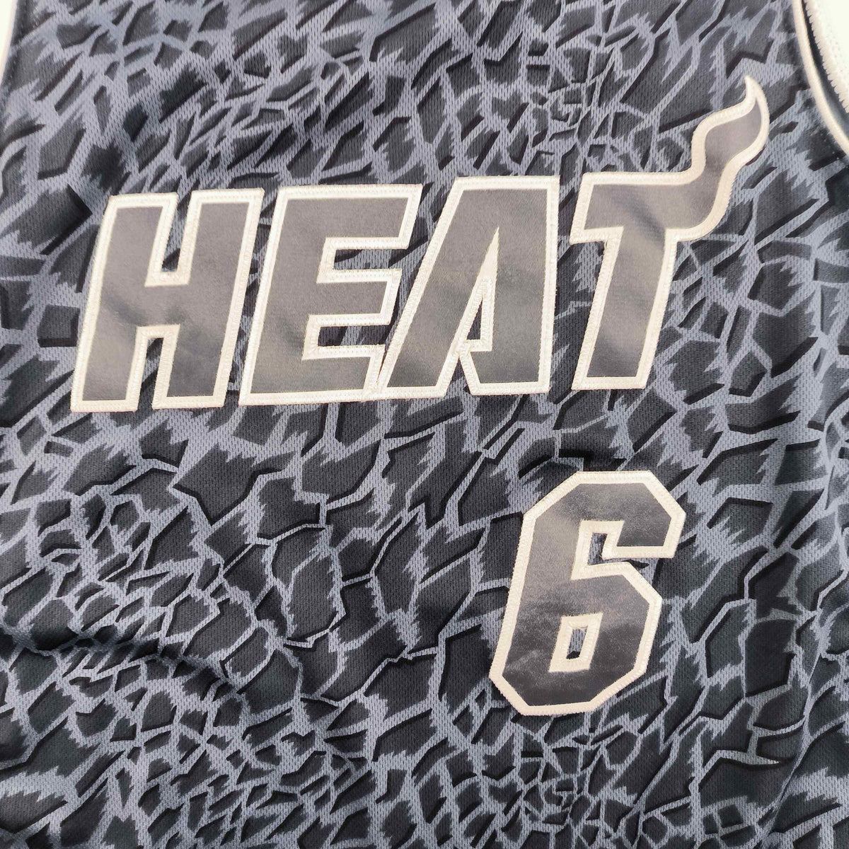 Miami Heat LeBron James Adidas Swingman NBA jersey size S