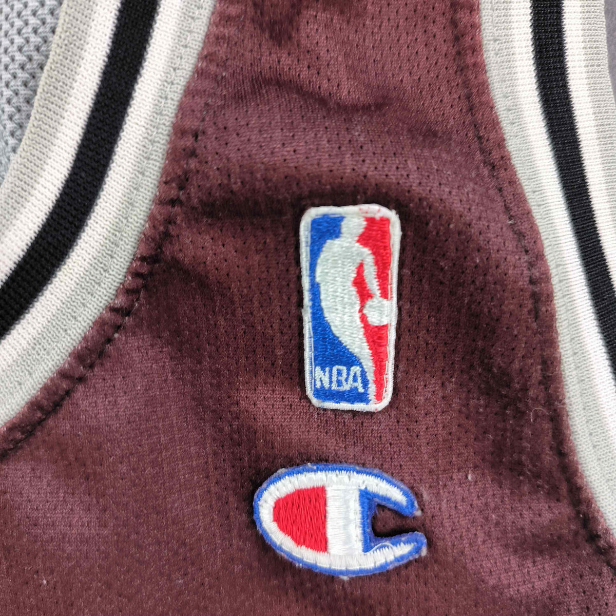 San Antonio Spurs Tim Duncan Champion EU NBA jersey size XL