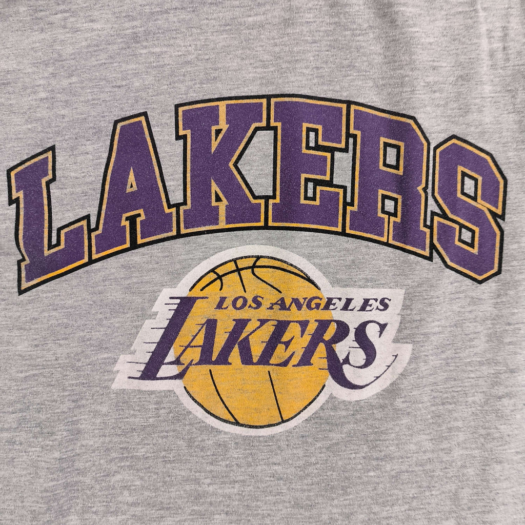 Los Angeles Lakers NBA t-shirt size XS