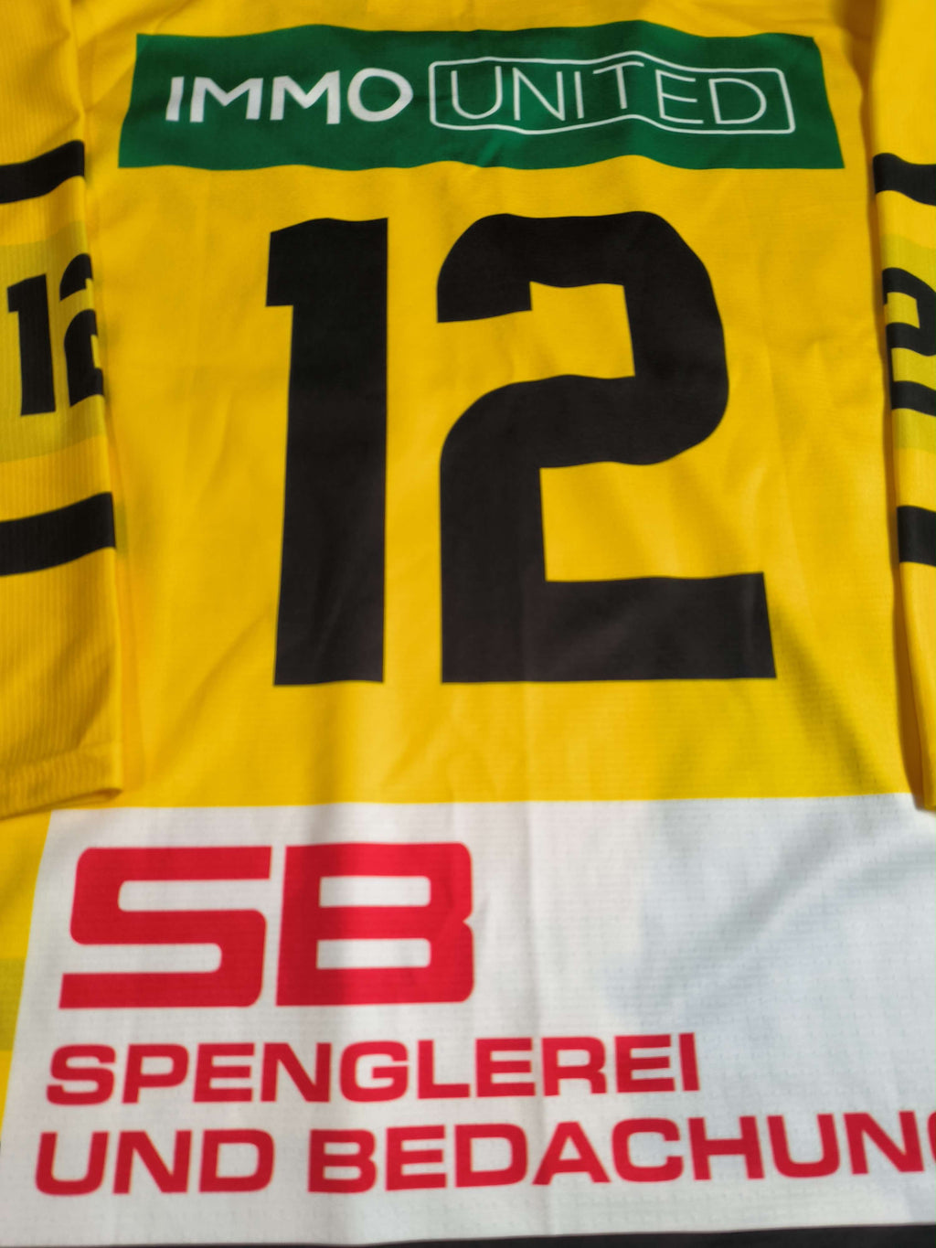 Vienna Capitals ice hockey jersey size M