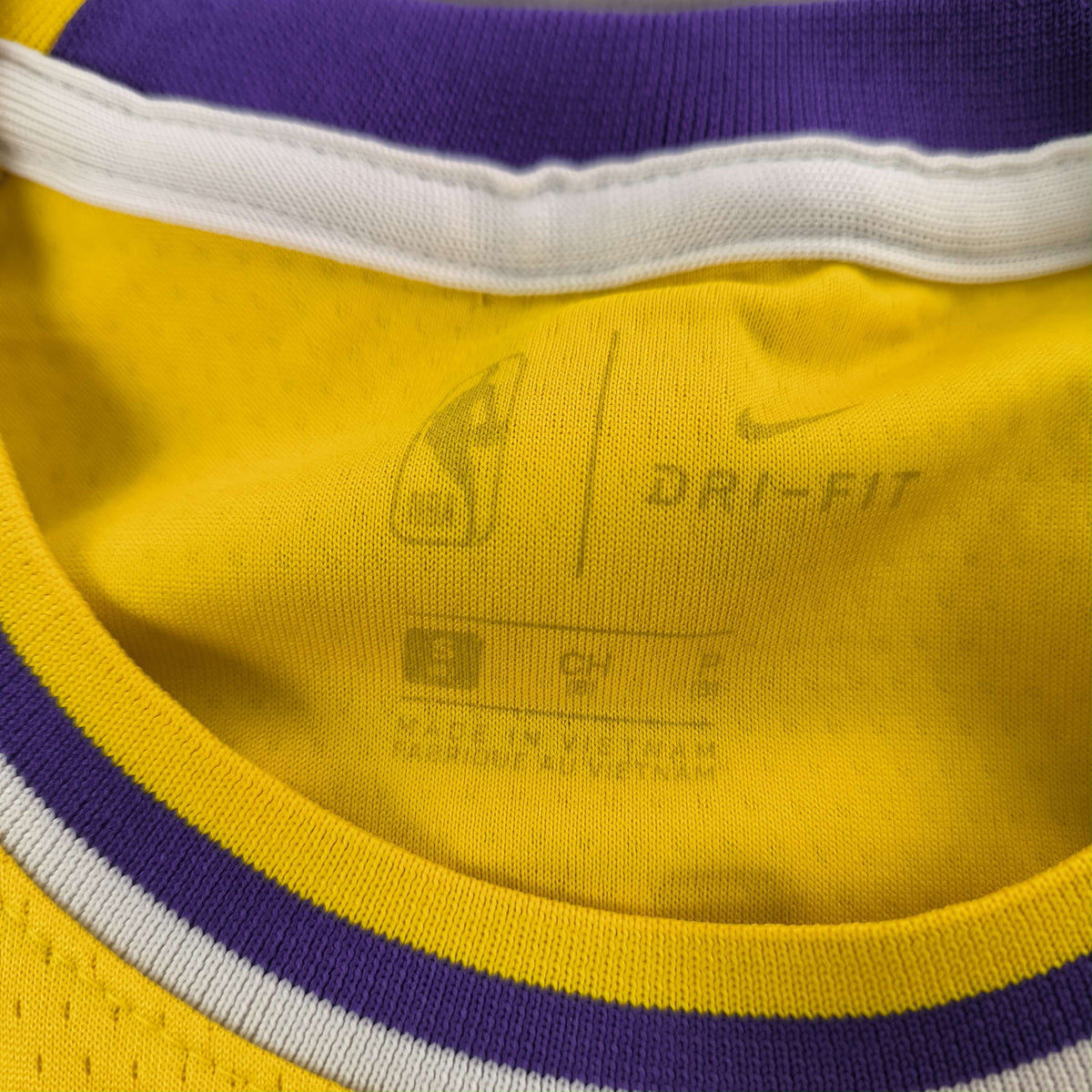 Los Angeles Lakers LeBron James Nike NBA mez Gyerek S