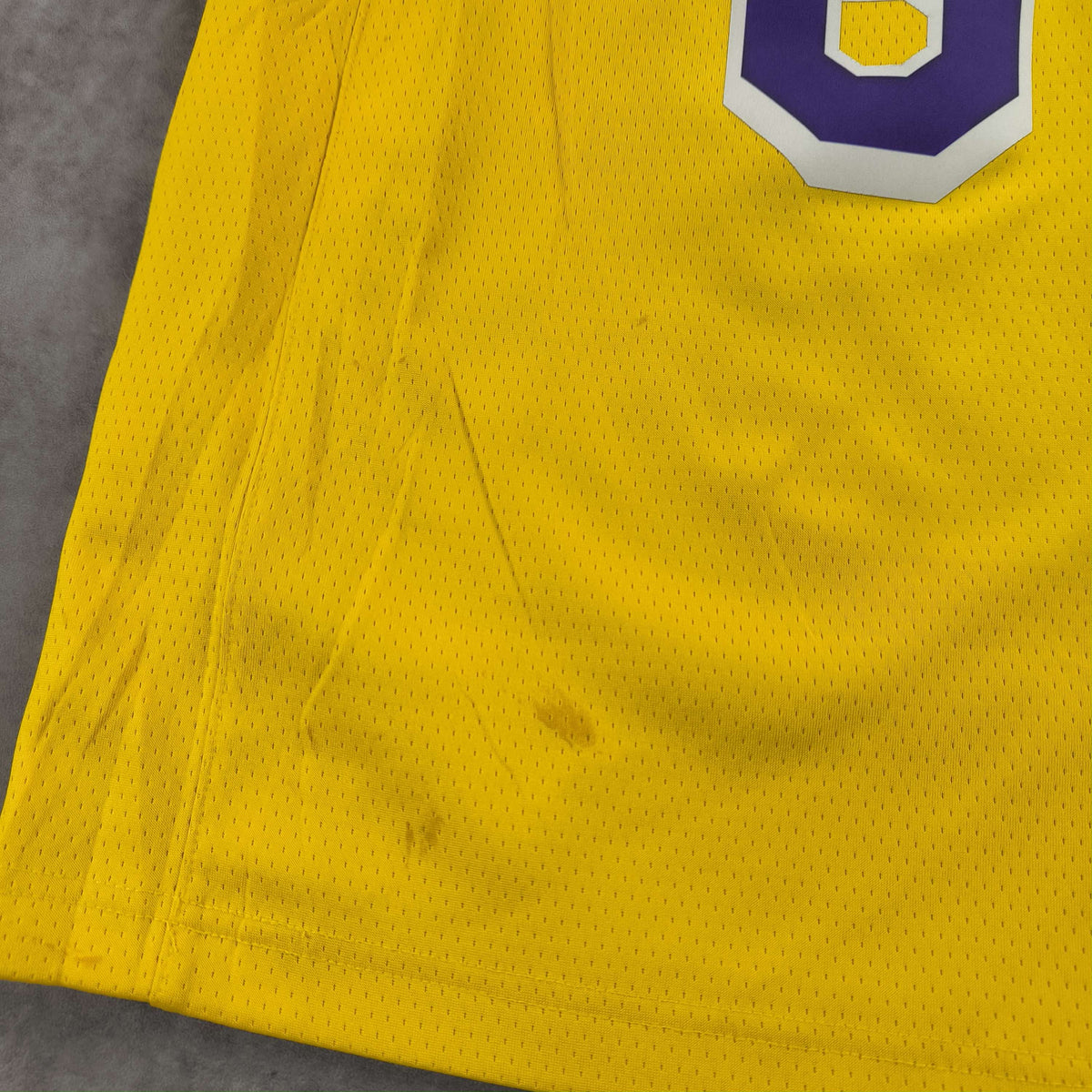 Los Angeles Lakers LeBron James Nike NBA jersey size Youth S