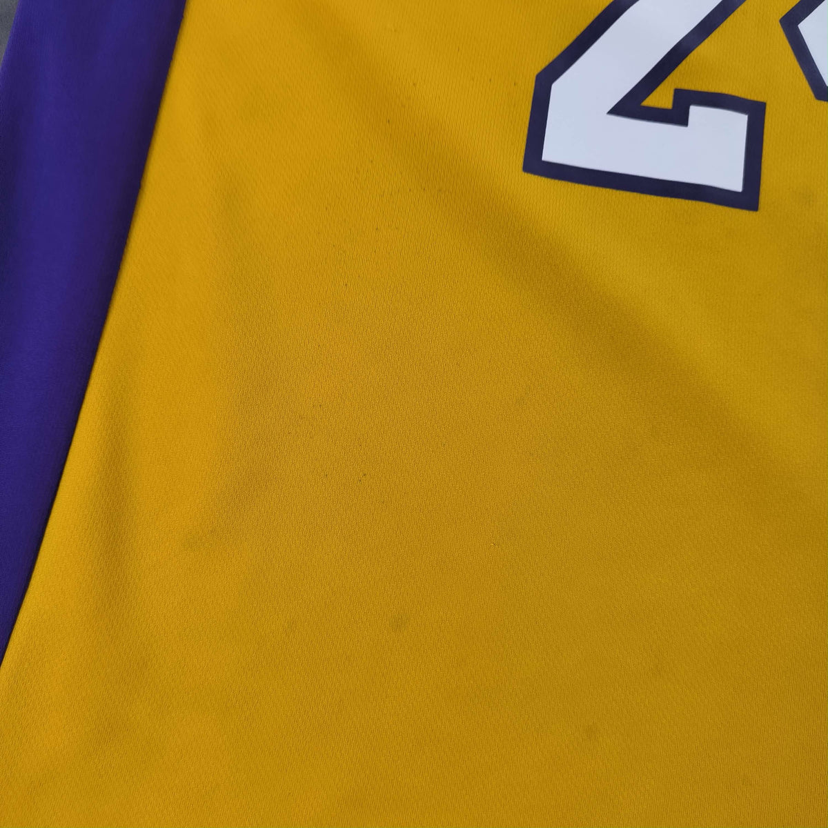 Los Angeles Lakers Kobe Bryant Adidas NBA jersey size S