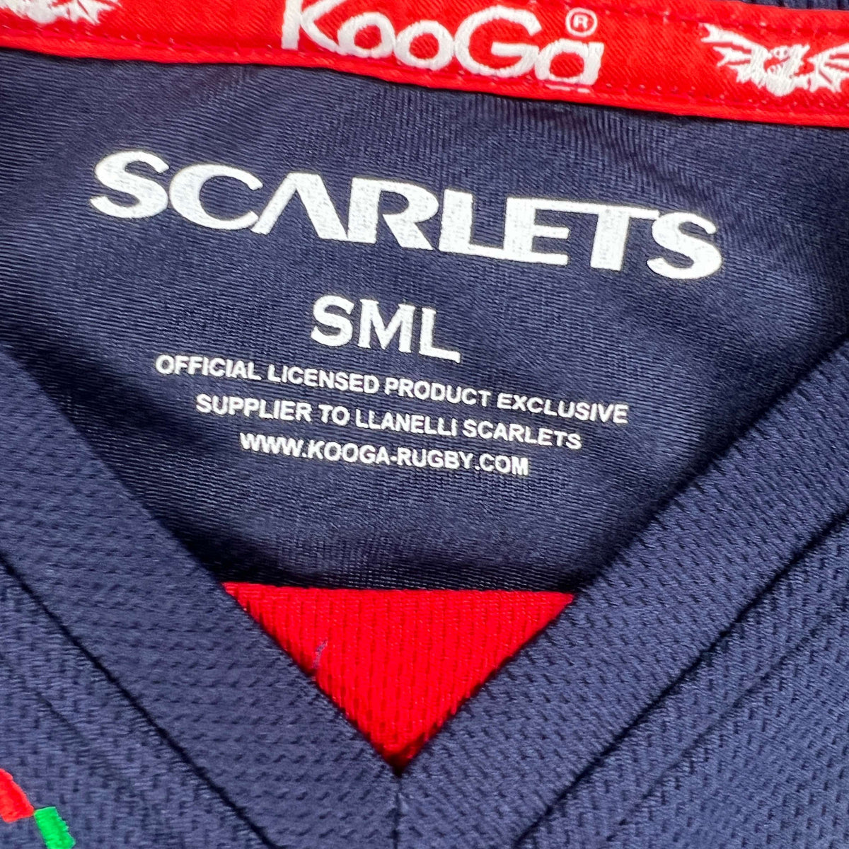 Scarlets Kooga rugby shirt size S