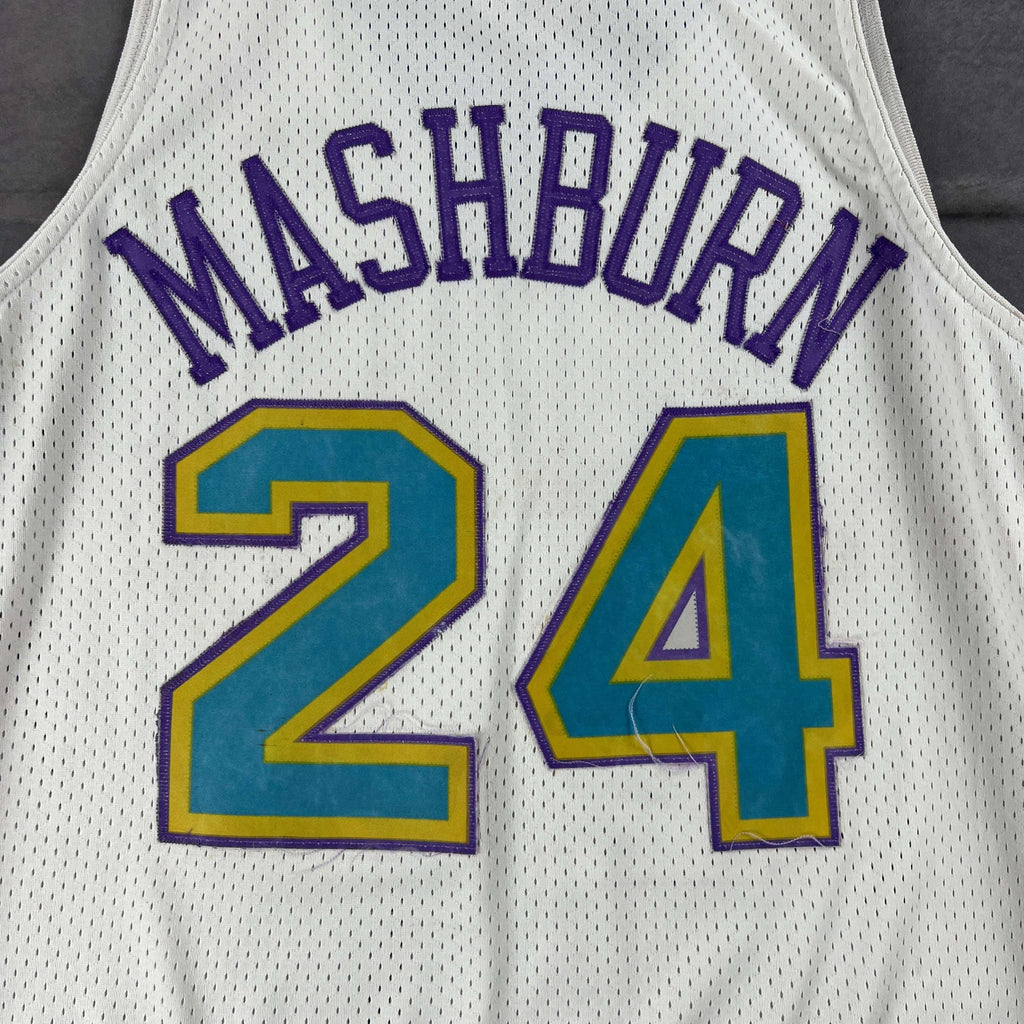 New Orleans Hornets Jamal Mashburn Nike NBA mez L