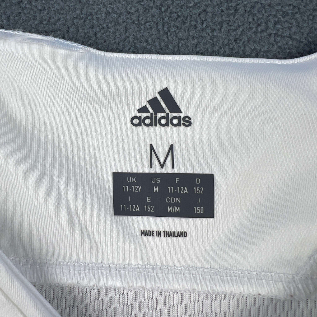 Real Madrid 2020-21 Adidas kosárlabda mez Gyerek 152
