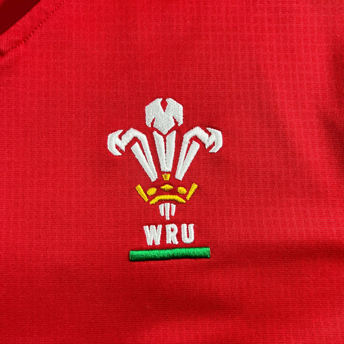 Wales Under Armour home #23 Morris rugby shirt size XXL
