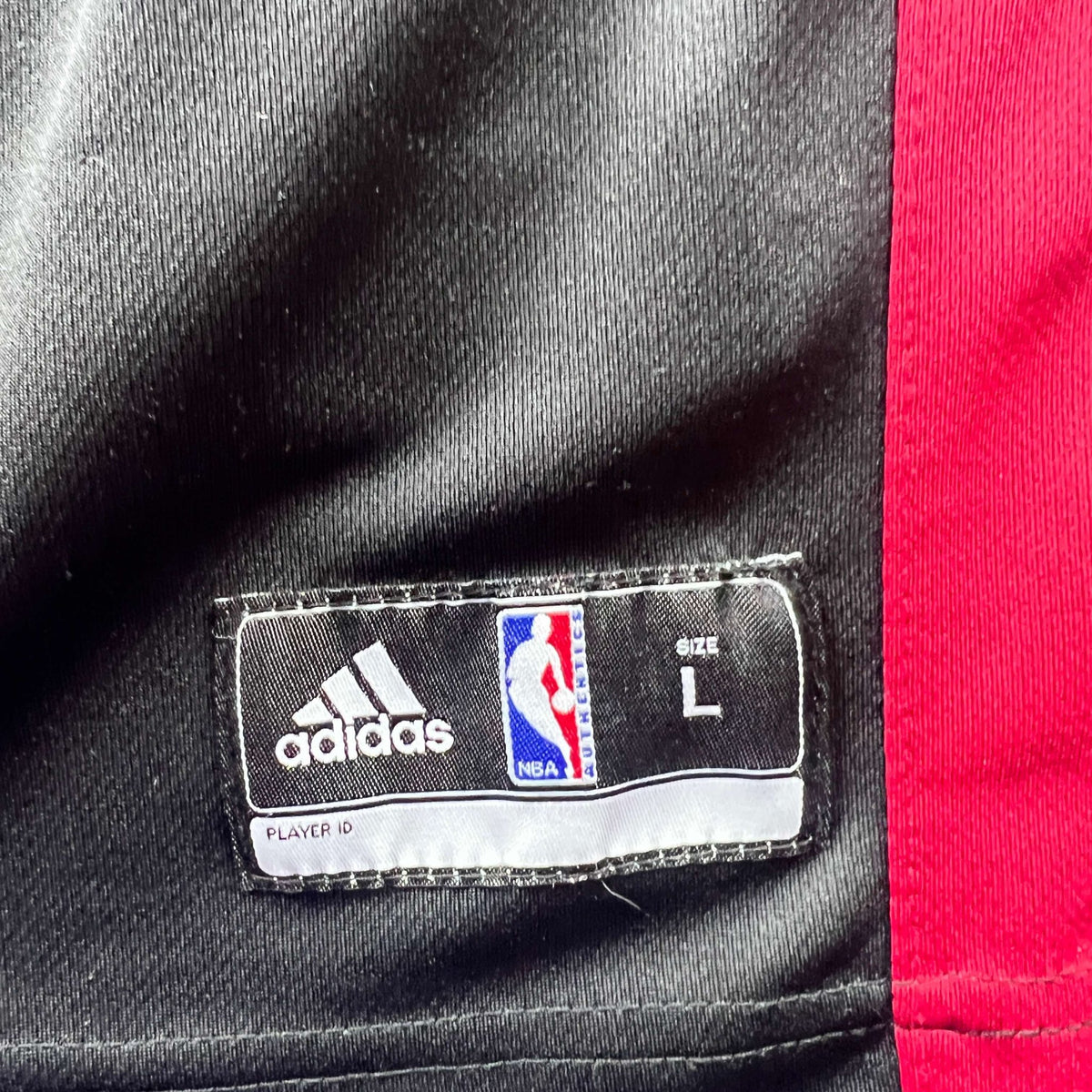 Miami Heat LeBron James Adidas NBA jersey size Youth L