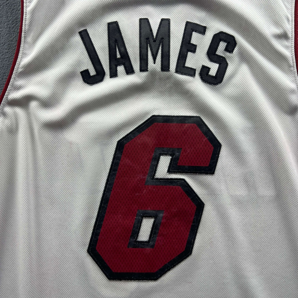 Miami Heat LeBron James Adidas NBA jersey size L