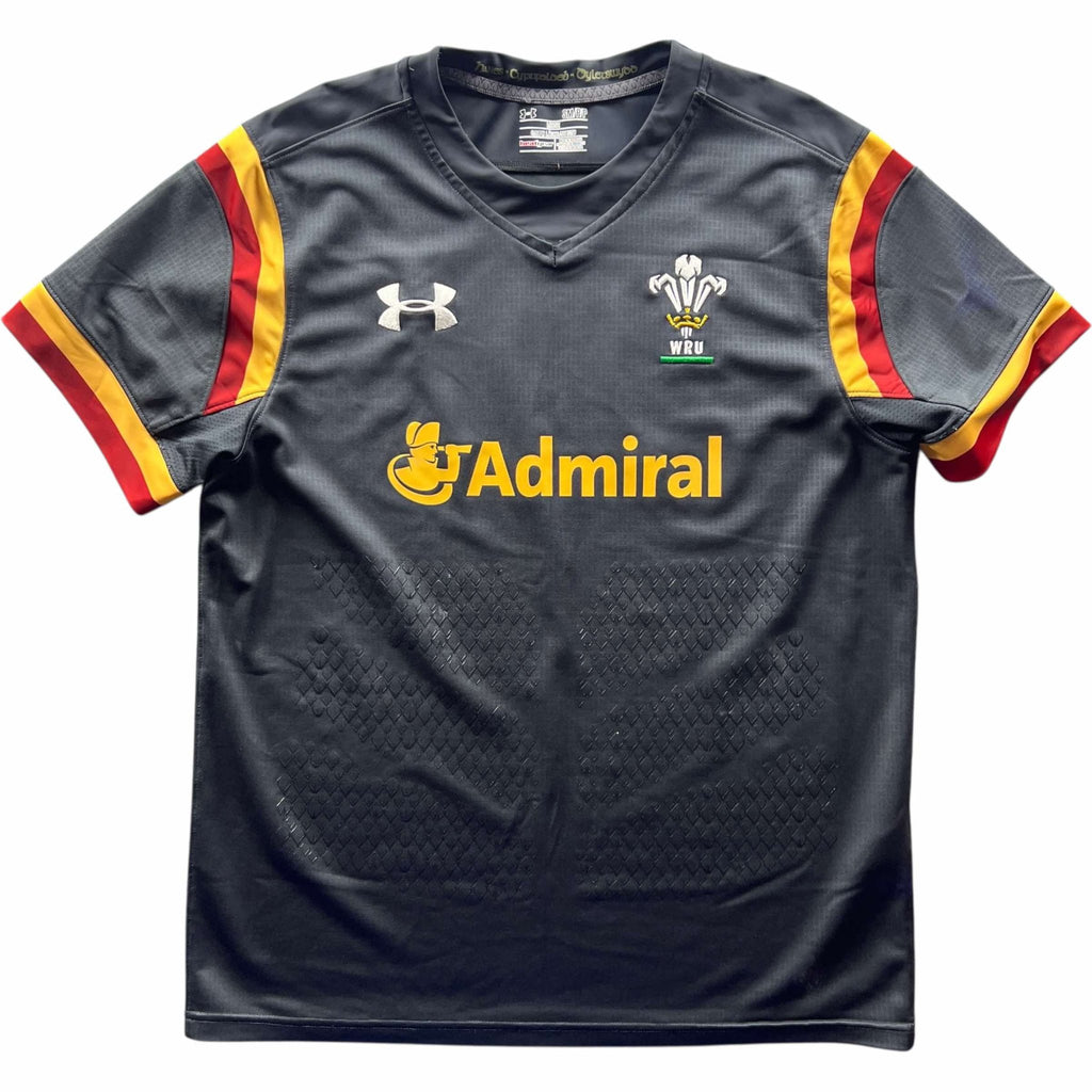 Wales Under Armour rugby shirt size S