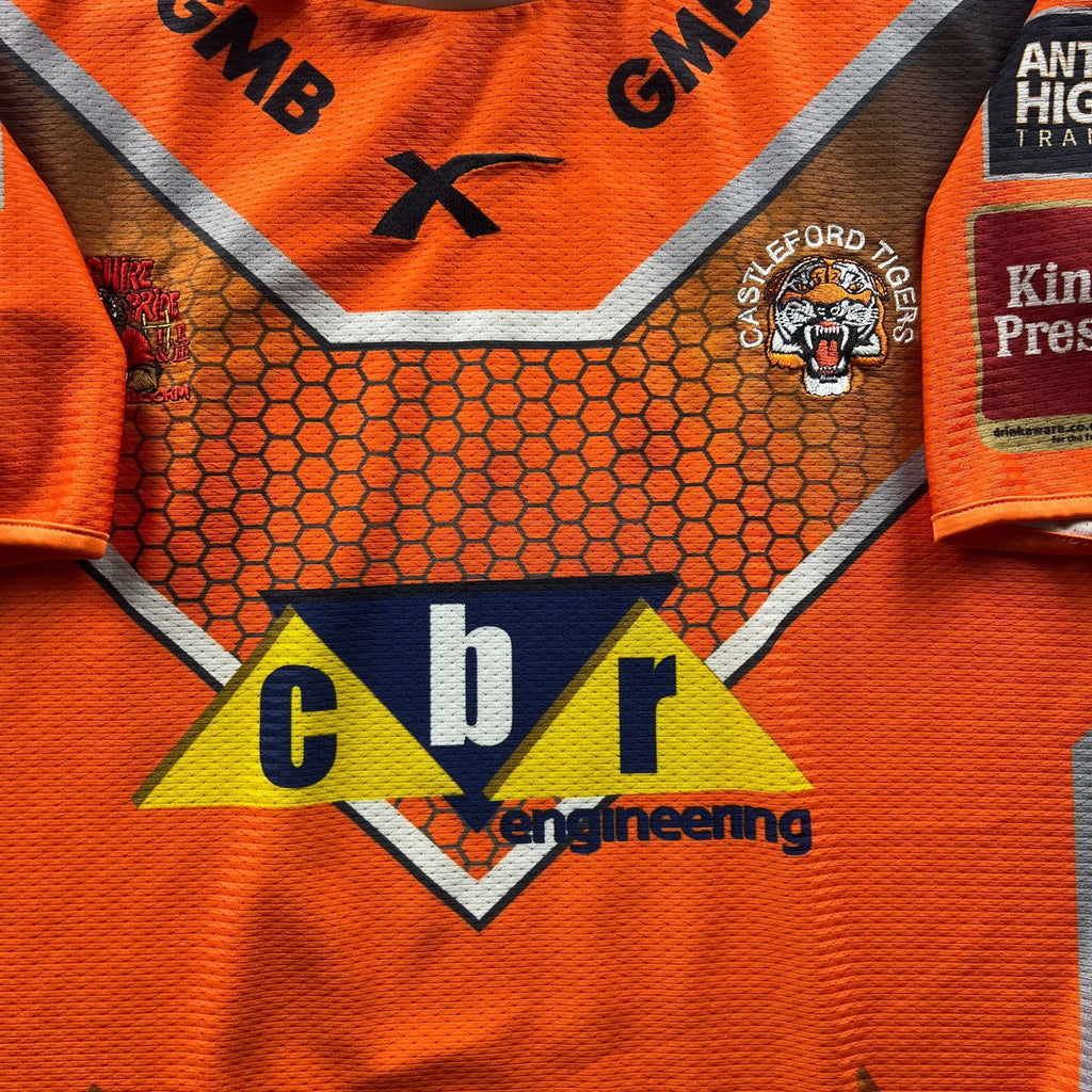 Castleford Tigers XBlades rugby shirt size XL