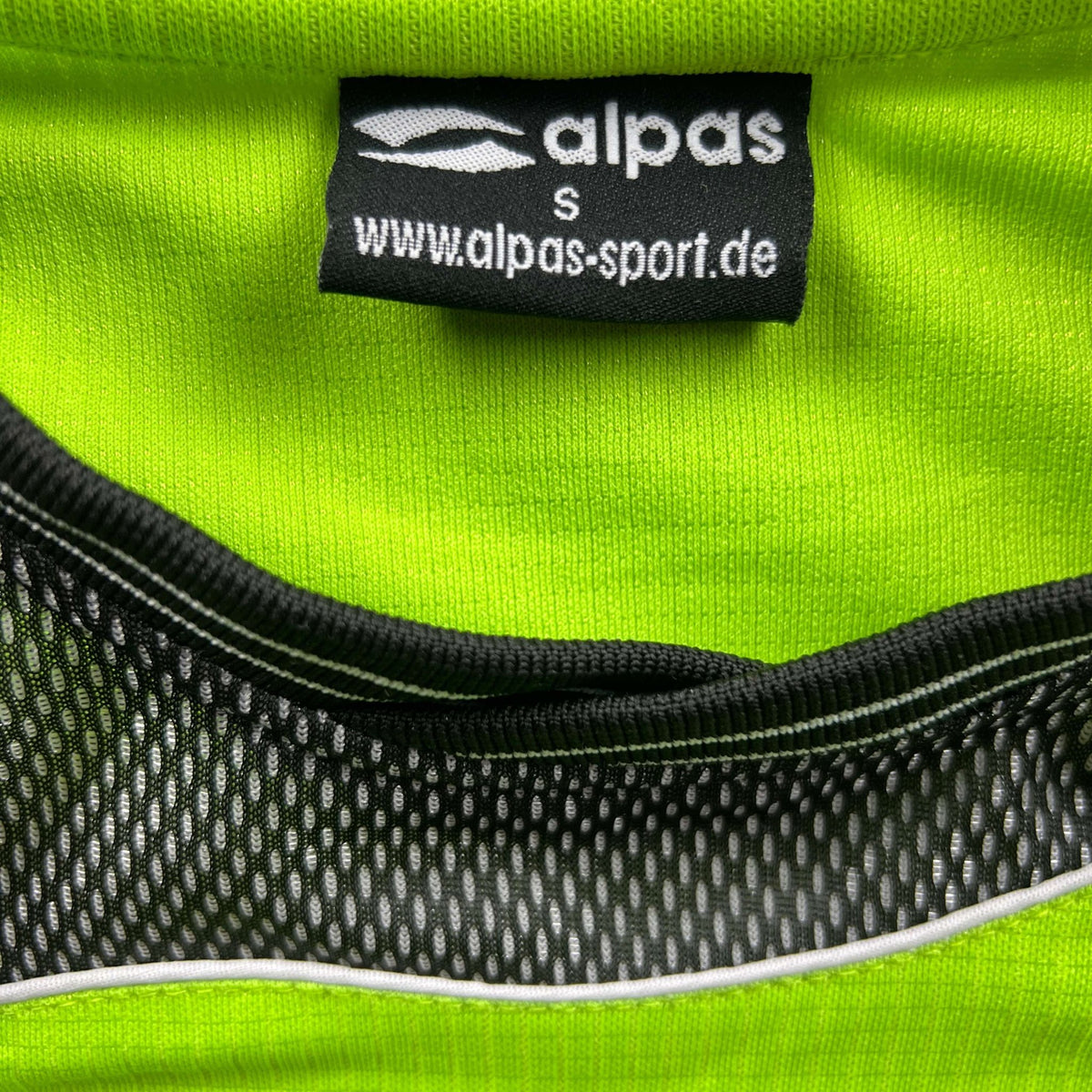 Pécsi MFC Alpas goalkeeper football shirt size S
