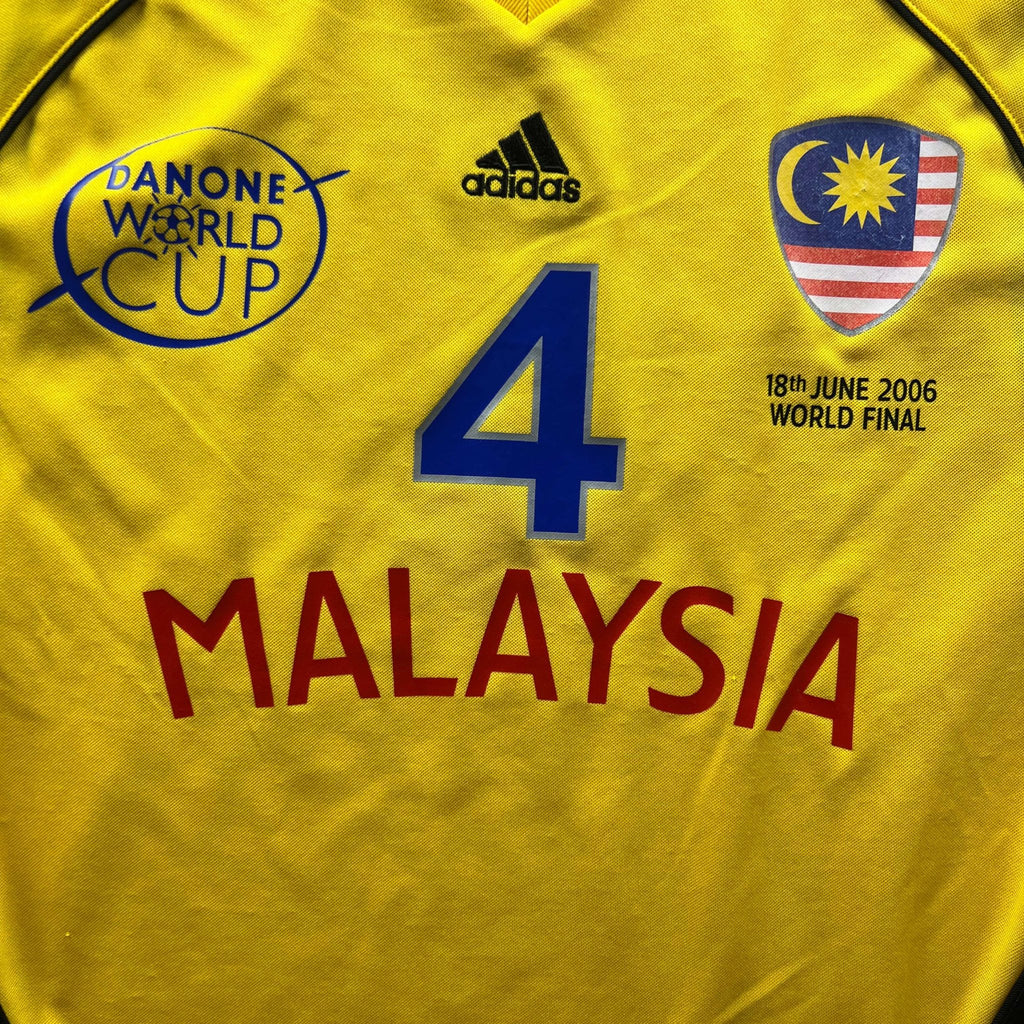 Malaysia 2006 Adidas #4 handball jersey size S