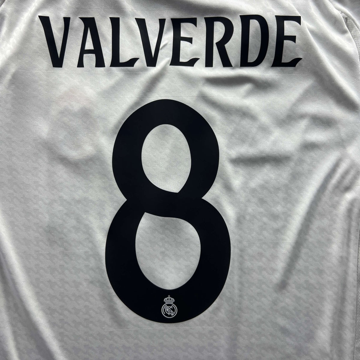 Real Madrid 2024-25 Adidas home Federico Valverde *NEW* football shirt size M