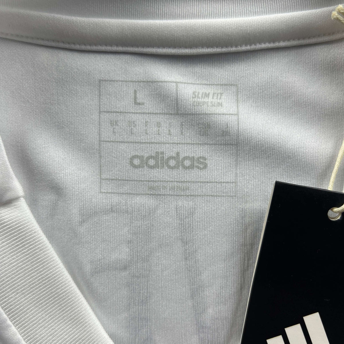 Real Madrid 2024-25 Adidas home Federico Valverde *NEW* football shirt size L