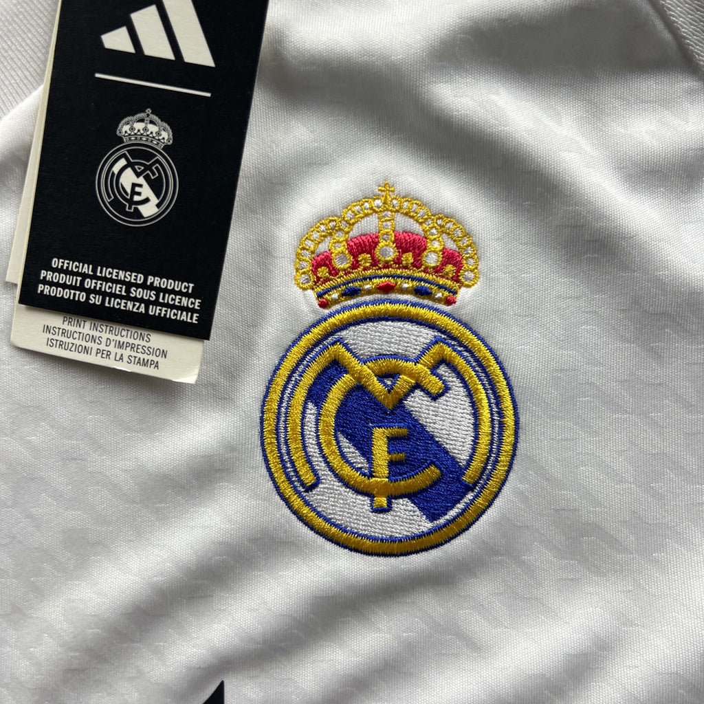 Real Madrid 2024-25 Adidas home Arda Güler *NEW* football shirt size M