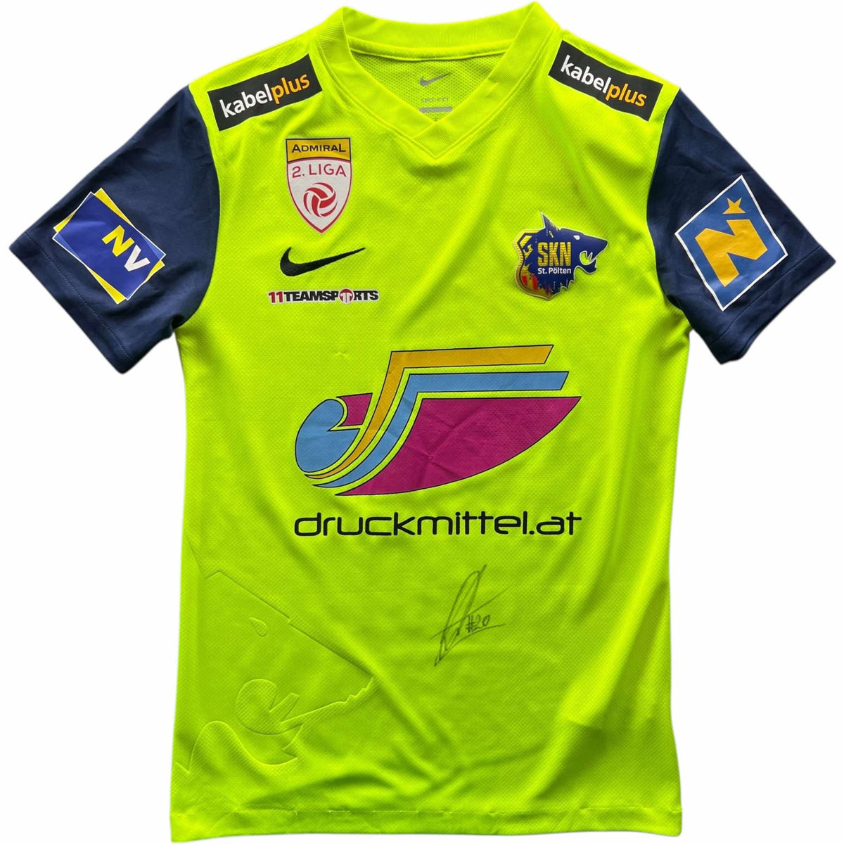 SKN St. Pölten 2022-23 Nike away Daniel Schütz football shirt size S