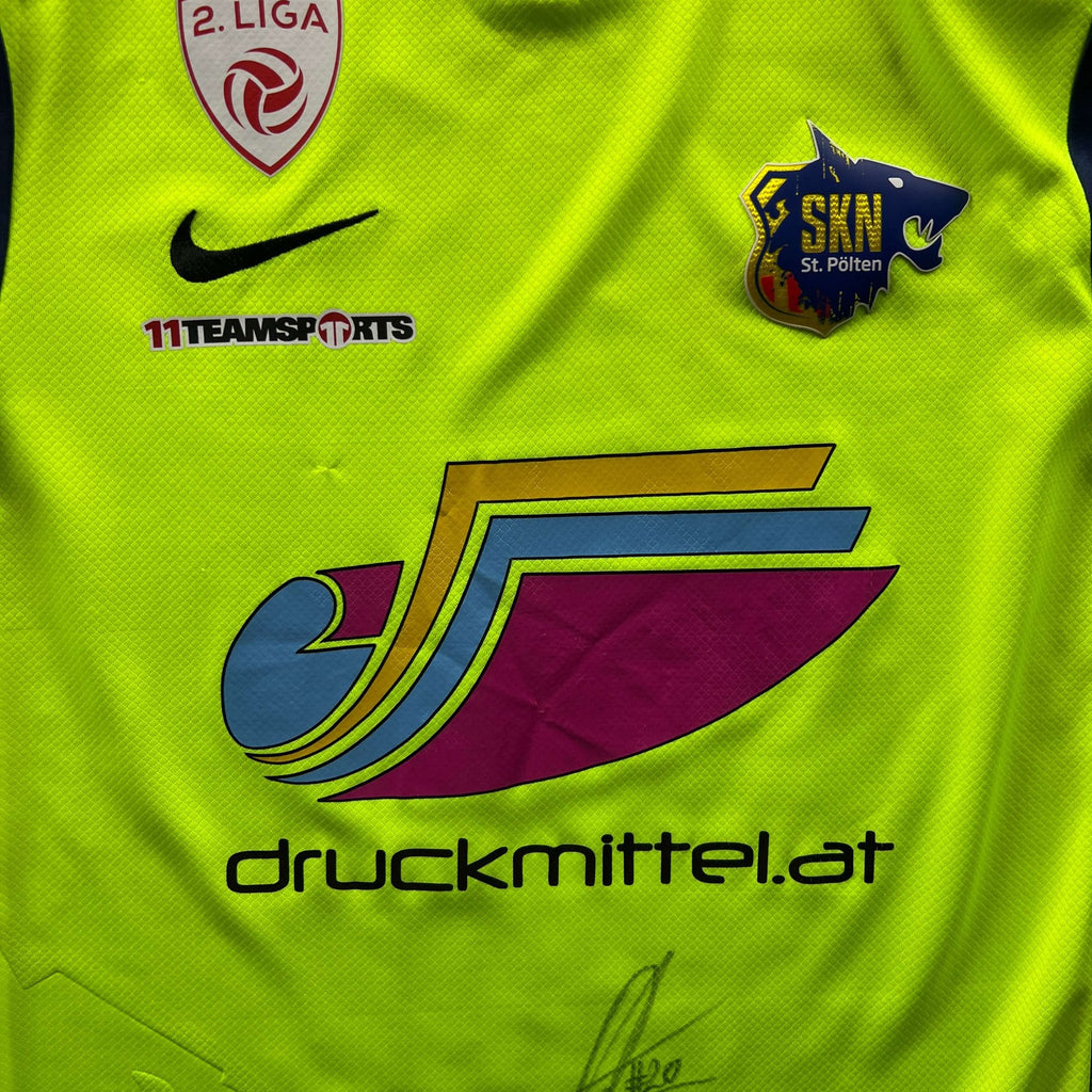 SKN St. Pölten 2022-23 Nike away Daniel Schütz football shirt size S