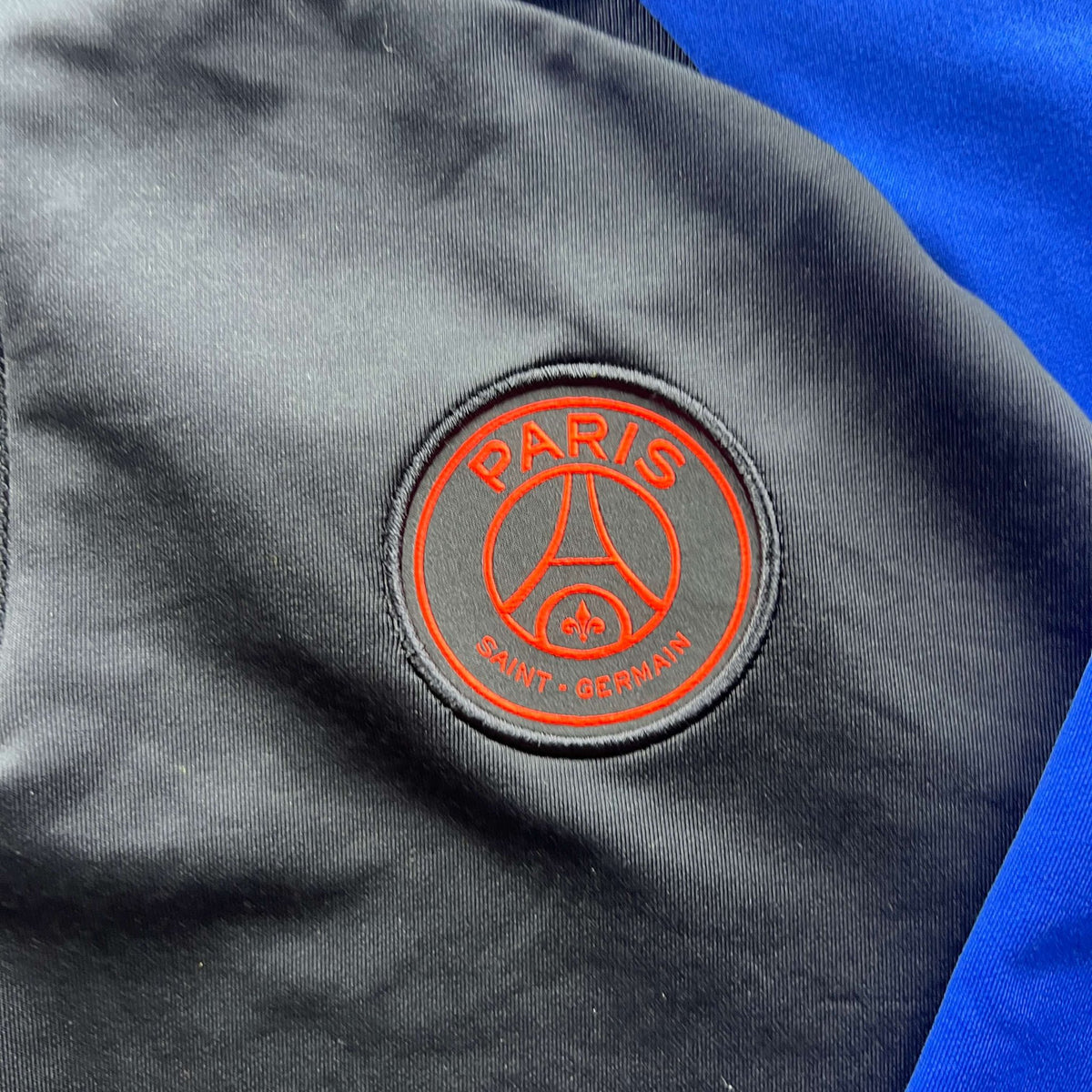 PSG Paris Saint-Germain 2022-23 Jordan training top size M
