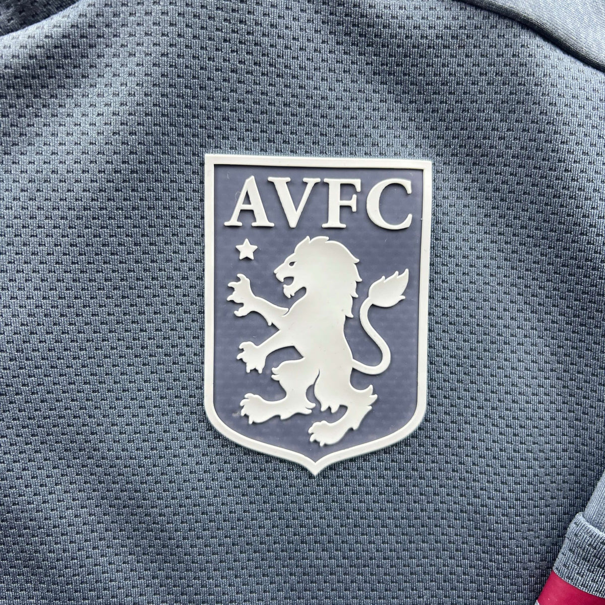 Aston Villa Kappa training top size XXL