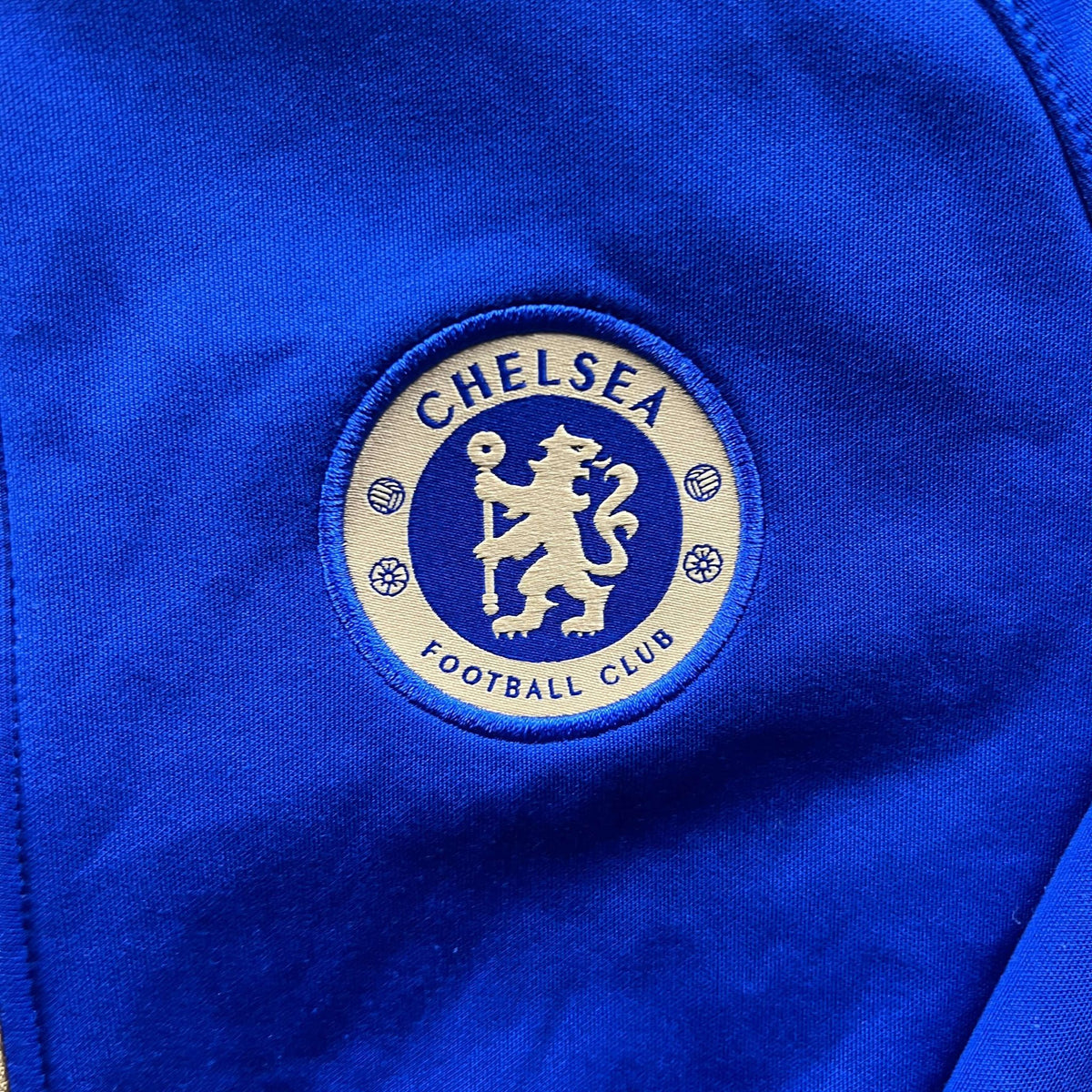 Chelsea 2023-24 Nike track top size Boys L (147-158)