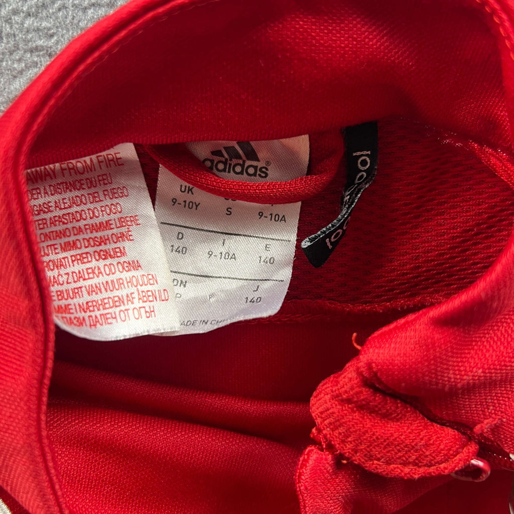 Wales 2015-16 Adidas training top size Boys S (140)