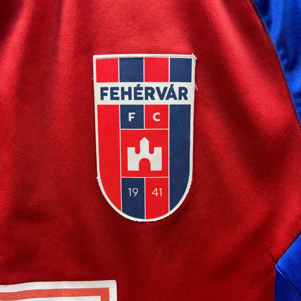 Fehérvár 2022-23 Adidas home football shirt size Boys L (164)
