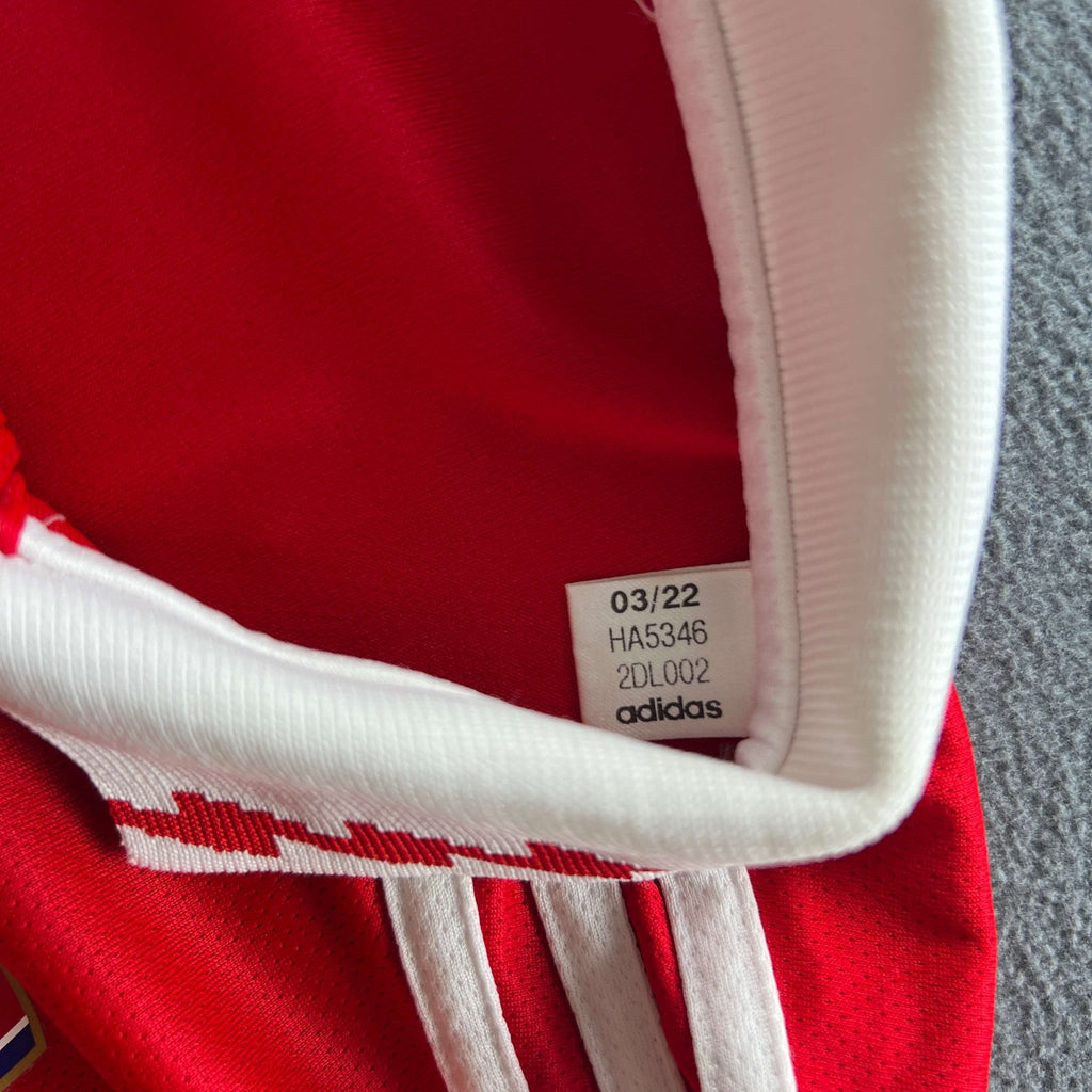 Arsenal 2022-23 Adidas home football shirt size Kids 104