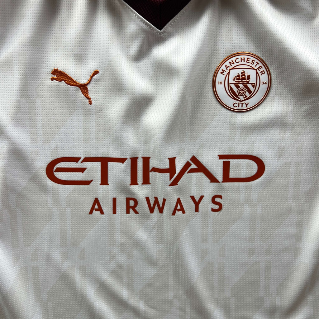 Manchester City 2023-24 Puma away football shirt size Boys M (152)