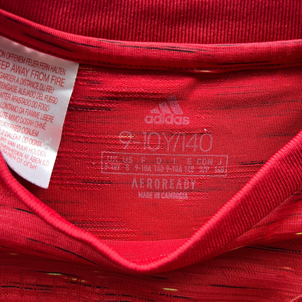 Manchester United 2020-21 Adidas home football shirt size Boys S (140)