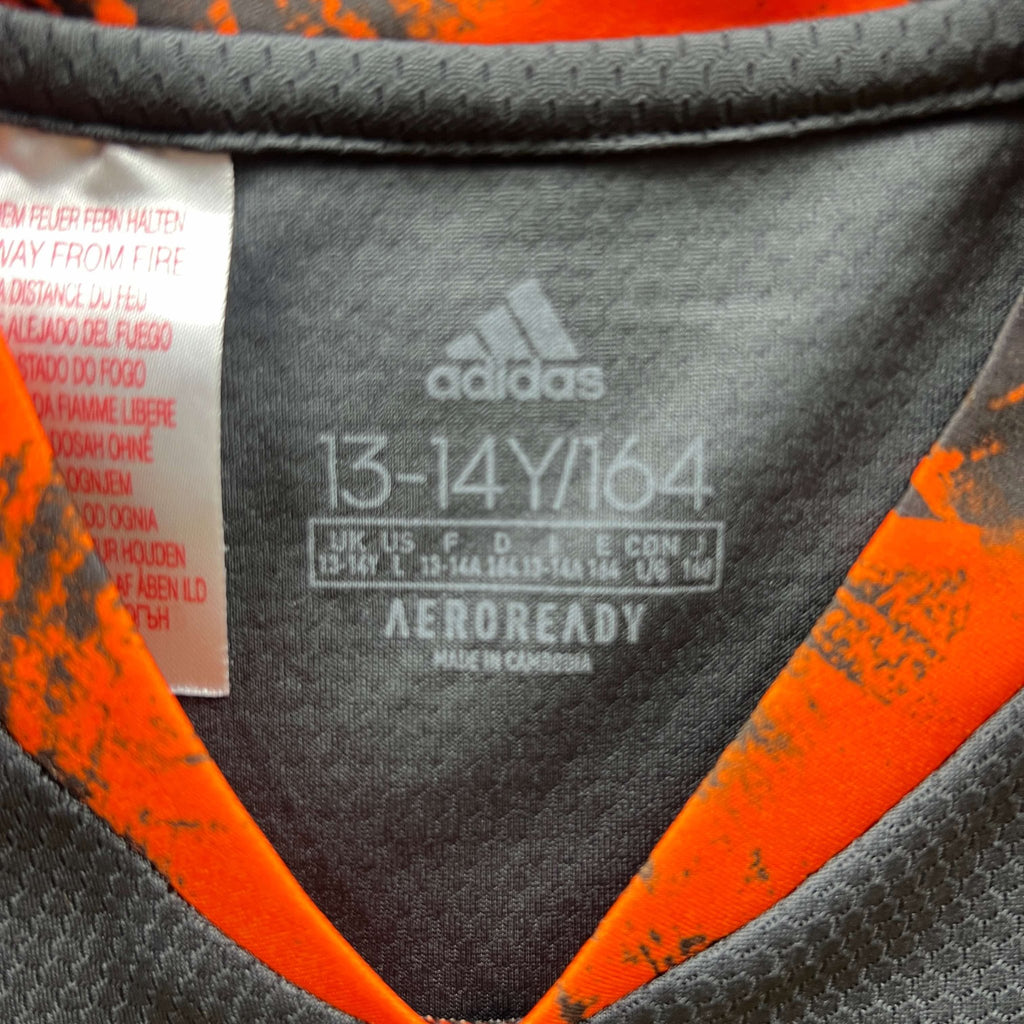 Manchester United 2020-21 Adidas goalkeeper football shirt size Boys L (164)
