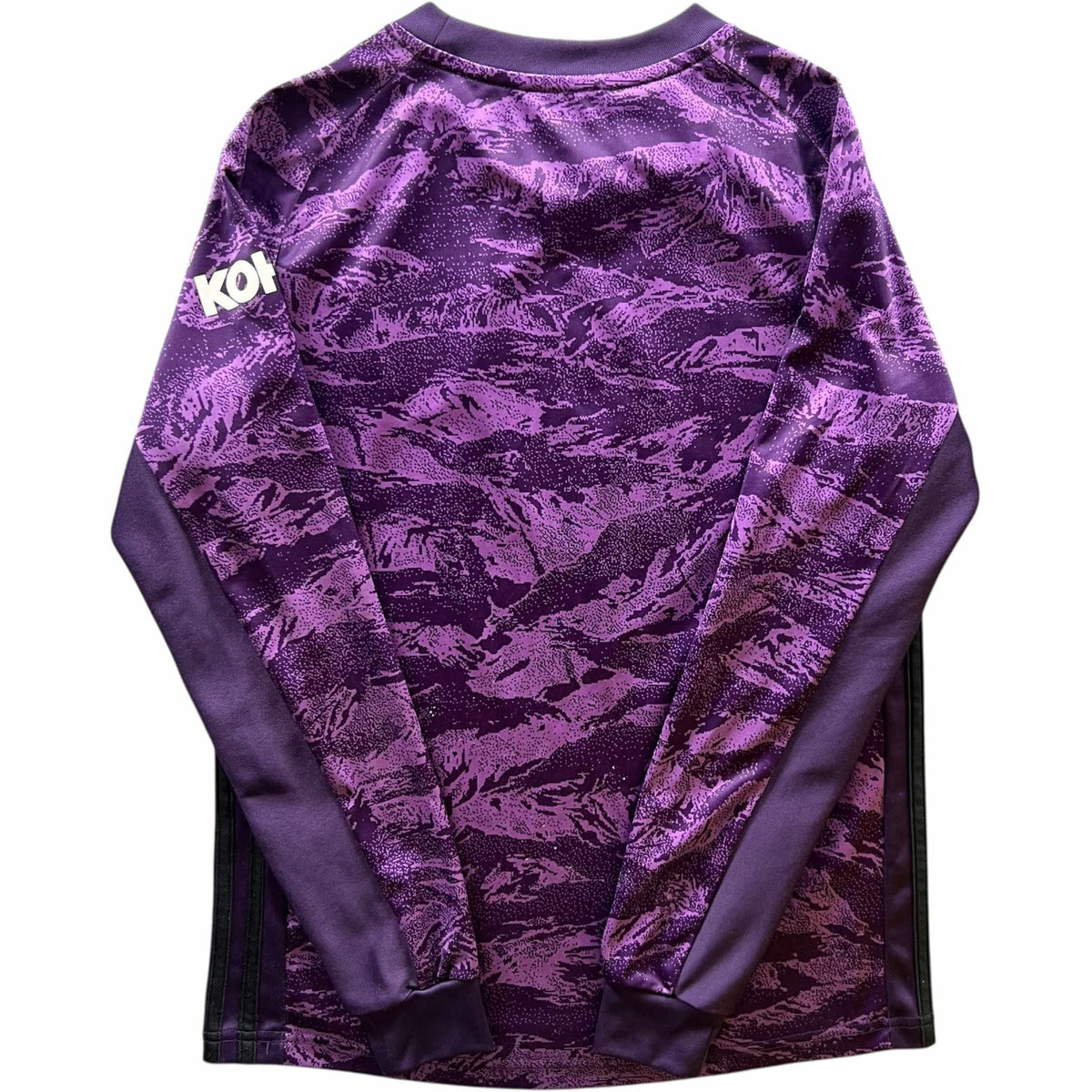 Manchester United 2019-20 Adidas goalkeeper football shirt size Boys M (152)